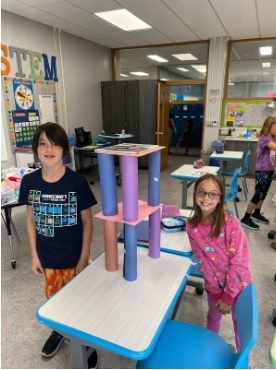 BUILDING THE TALLEST STRUCTURE